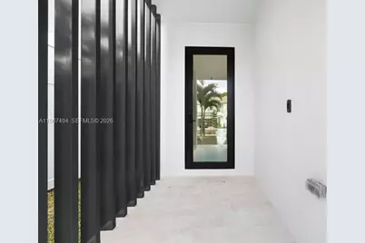 608 SW 16th Ct, Fort Lauderdale, FL 33315 - Photo 7