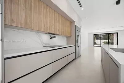 608 SW 16th Ct, Fort Lauderdale, FL 33315 - Photo 15