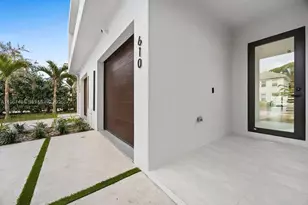 608 SW 16th Ct, Fort Lauderdale, FL 33315 - Photo 5