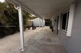 6080 NW 199th St, Hialeah, FL 33015 - Photo 9