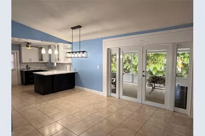 6080 NW 199th St, Hialeah, FL 33015 - Photo 3