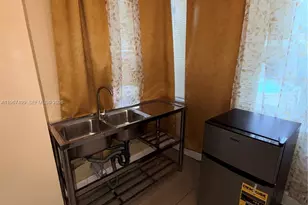 3580 NW 32nd Ct, Lauderdale Lakes, FL 33309 - Photo 9