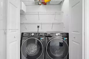 5725 NW 114th Path, Doral, FL 33178 - Photo 15