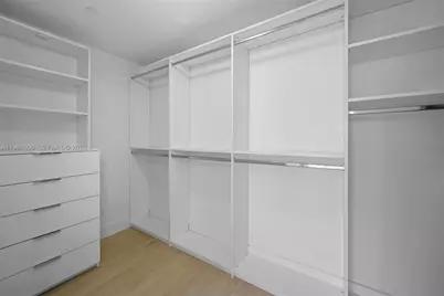 16385 Biscayne Blvd #3020, North Miami Beach, FL 33160 - Photo 21