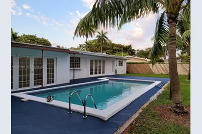 2040 NE 197th Ter, Miami, FL 33179 - Photo 21