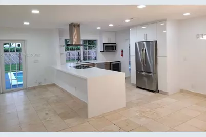 2040 NE 197th Ter, Miami, FL 33179 - Photo 5
