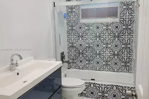 2040 NE 197th Terrace, Miami, FL 33179 - Photo 17