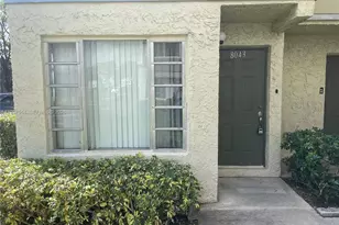 8043 Lagos De Campo Blvd, Tamarac, FL 33321 - Photo 3