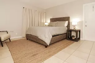 20 SE 12th St, Dania Beach, FL 33004 - Photo 13