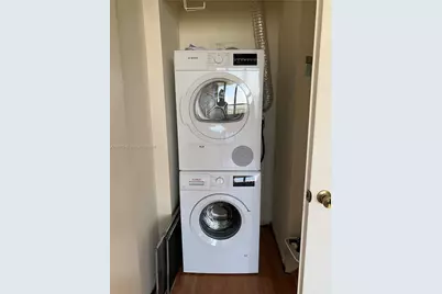 780 NE 69th St #2504, Miami, FL 33138 - Photo 17