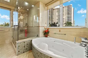 12 Seacrest Pkwy, Hollywood, FL 33019 - Photo 23