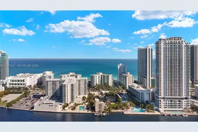 12 Seacrest Pkwy #3, Hollywood, FL 33019 - Photo 5