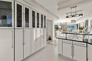 12 Seacrest Pkwy, Hollywood, FL 33019 - Photo 67