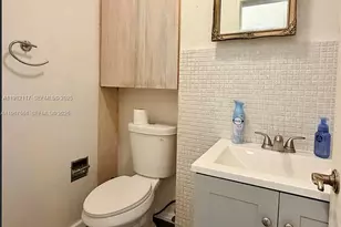 445 SW 24th Rd, Miami, FL 33129 - Photo 5