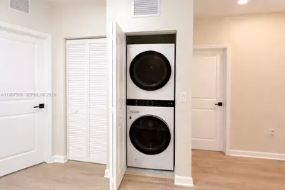 323 NE 208th Ter #0, Miami, FL 33179 - Photo 25