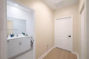 323 NE 208th Terrace, Miami, FL 33179 - Photo 11