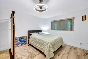 3211 Calle Largo Dr, Hollywood, FL 33021 - Photo 19