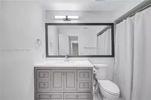 3211 Calle Largo Dr, Hollywood, FL 33021 - Photo 17