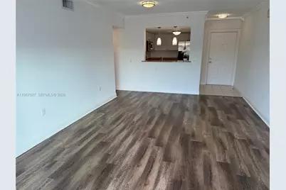 60 NW 37th Ave #700, Miami, FL 33125 - Photo 7