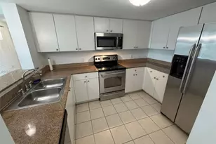 60 NW 37th Ave, Miami, FL 33125 - Photo 3