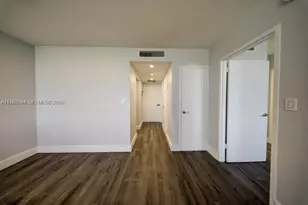 2899 Collins Ave, Miami Beach, FL 33140 - Photo 17