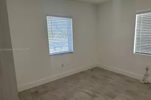 7115 Rue Granville, Miami Beach, FL 33141 - Photo 9