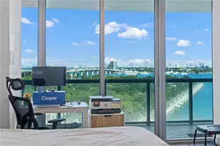 888 Biscayne Blvd, Miami, FL 33132 - Photo 11