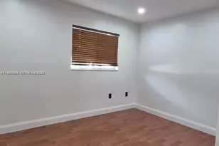 8531 SW 109th Ave, Miami, FL 33173 - Photo 11