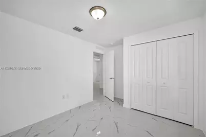 673 NW 14th St, Florida City, FL 33034 - Photo 13