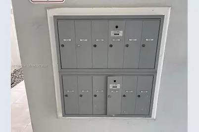 2430 NE 135th St #105, North Miami, FL 33181 - Photo 21