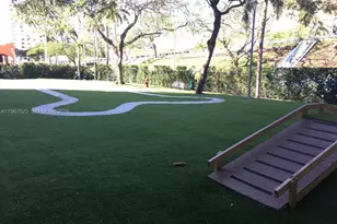 10 SW South River Dr, Miami, FL 33130 - Photo 23