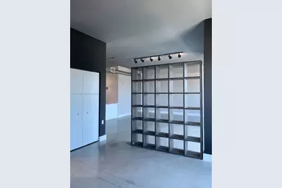 10 SW South River Dr #1709, Miami, FL 33130 - Photo 7