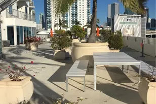 10 SW South River Dr, Miami, FL 33130 - Photo 31