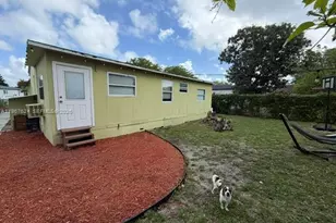 320 NW 132nd St, North Miami, FL 33168 - Photo 9