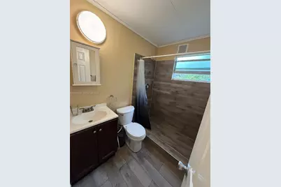 320 NW 132nd St, North Miami, FL 33168 - Photo 13