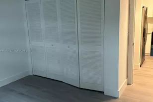 210 SW 11th St, Miami, FL 33130 - Photo 9