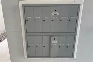 2430 NE 135th St, North Miami, FL 33181 - Photo 21