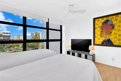 600 Parkview Dr #621, Hallandale Beach, FL 33009 - Photo 21