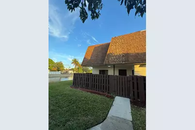 129 San Remo Blvd #129, North Lauderdale, FL 33068 - Photo 3