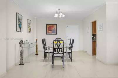 300 Bayview Dr #1910, Sunny Isles Beach, FL 33160 - Photo 5