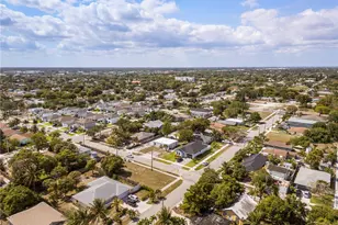 607 SW 3rd St, Delray Beach, FL 33444 - Photo 29