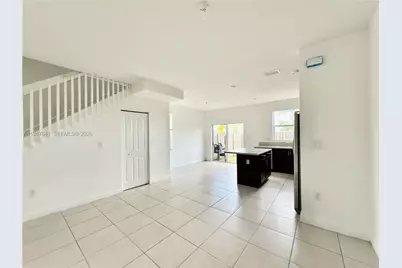 2701 SE 15th St, Homestead, FL 33035 - Photo 7