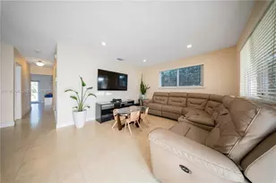 3455 SW 75th Ct, Miami, FL 33155 - Photo 3