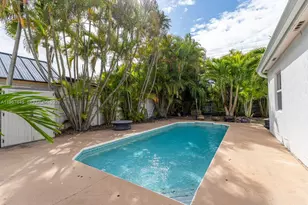 11430 SW 46th St, Miami, FL 33165 - Photo 15