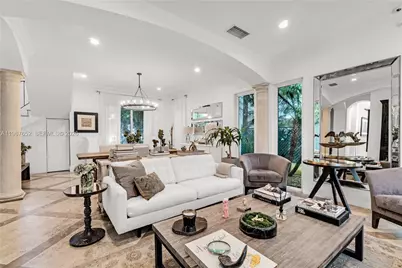 2752 Brickell Ct, Miami, FL 33129 - Photo 17