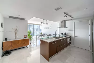 495 Brickell Ave #3211, Miami, FL 33131 - Photo 15