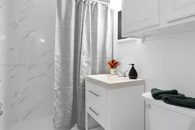 658 SW 1st Ct, Boynton Beach, FL 33426 - Photo 27