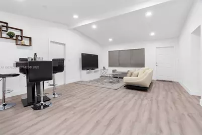 658 SW 1st Ct, Boynton Beach, FL 33426 - Photo 9