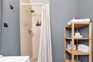 500 14th St, Miami Beach, FL 33139 - Photo 17