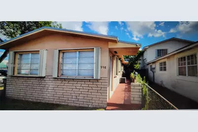 998 E 29th St, Hialeah, FL 33013 - Photo 1